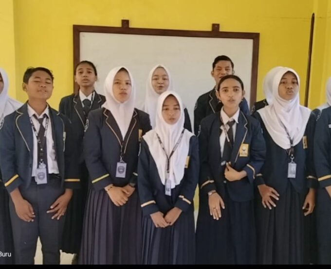 Mars SMPN 1 Buru