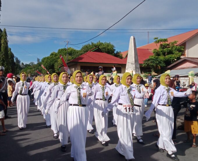 SMPN 1 Buru Juara Lomba Baris-berbaris, dalam memperingati HUT RI Ke-79