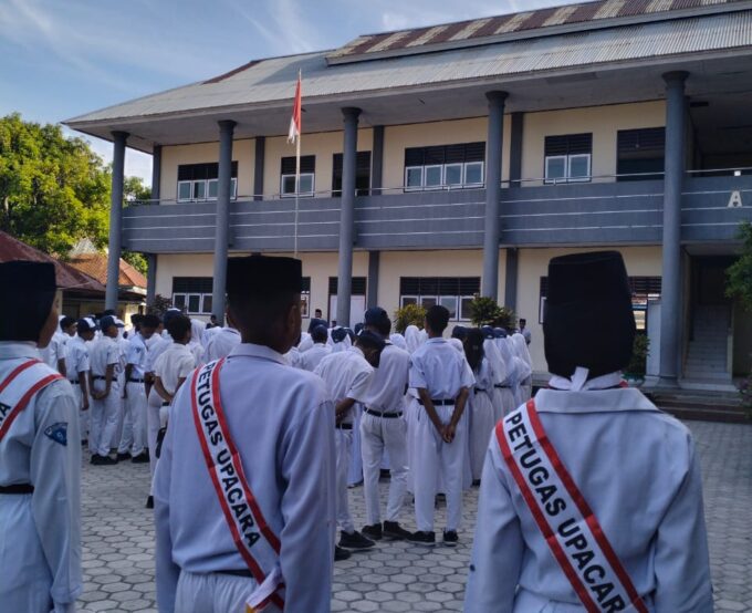 PROGRAM PASKIBRA SMP NEGERI 1 BURU