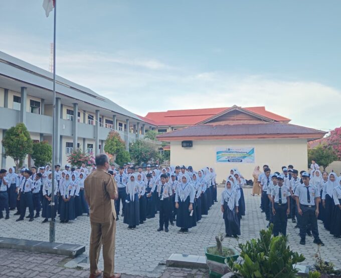 Pembukaan Ujian Sekolah SMP Negeri 1 Buru Tahun 2026 Berlangsung Tertib dan Lancar