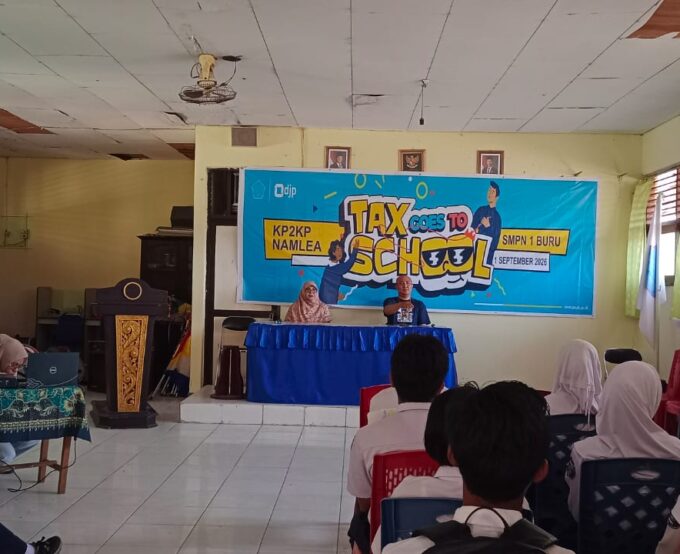 Tax Goes To School Hadir di SMP Negeri 1 Buru, Kenalkan Pajak kepada Generasi Muda